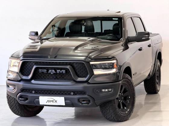 RAM 1500 5.7 V8 GASOLINA REBEL CD 4X4 AUTOMÁTICO